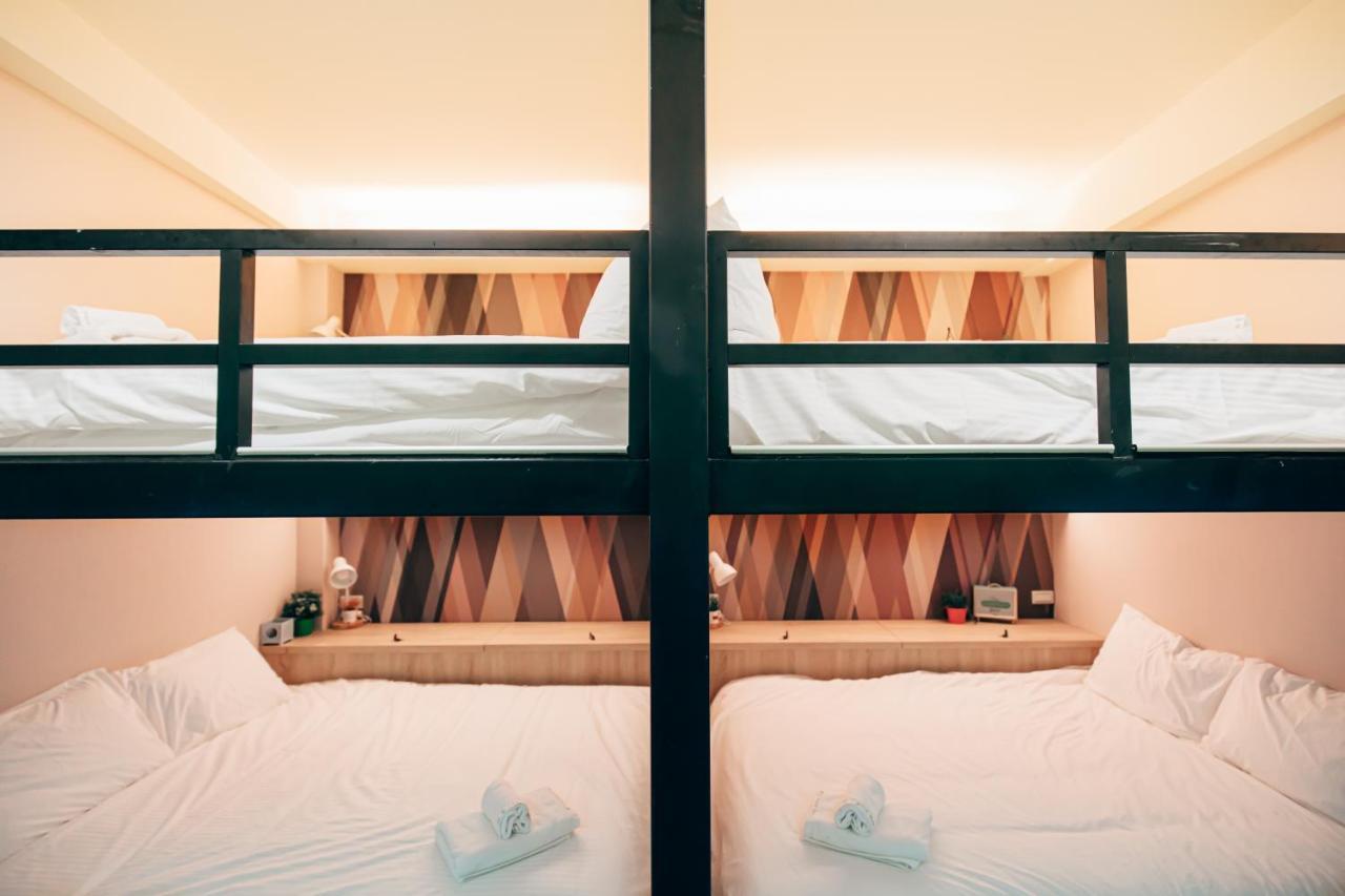 Bird Series B&B&Hostel複合式民宿#本國旅客須先匯款 Тайнань Екстер'єр фото