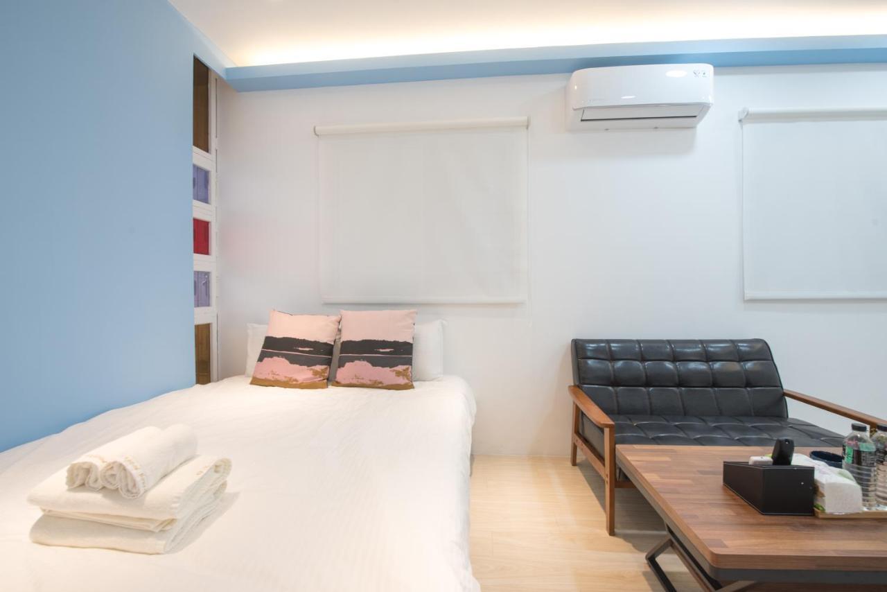 Bird Series B&B&Hostel複合式民宿#本國旅客須先匯款 Тайнань Екстер'єр фото